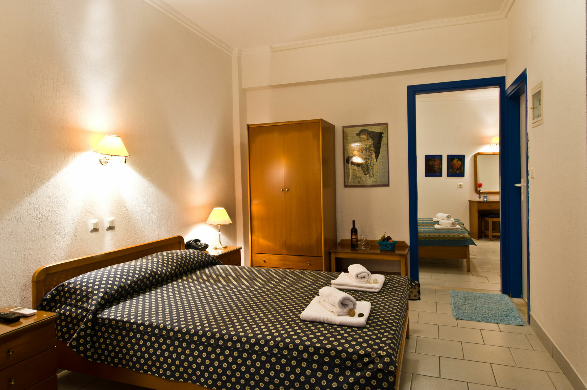 Lazaridis Luxury Studios & Apartments เนอาโรดา ภายนอก รูปภาพ